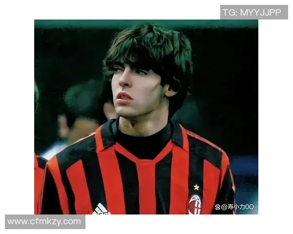 卡卡足球明星穿几号球衣的背后故事与传奇经历揭秘